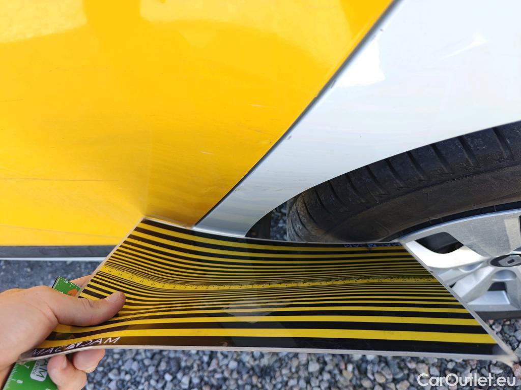  Renault  Clio RENAULT  / 2019 / 5P / berlina con portón Business Blue dCi 74kW (100CV) #13