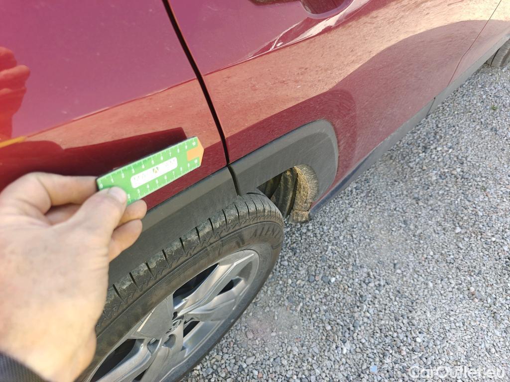  Toyota  RAV4 TOYOTA  / 2018 / 5P / todoterreno 2.5l 220H Advance #10