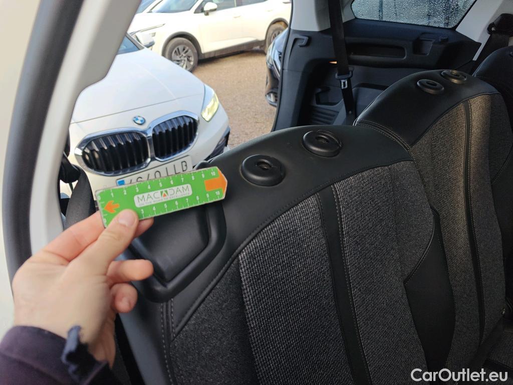  Peugeot  5008 PEUGEOT  / 2017 / 5P / todoterreno Allure 1.5L BlueHDi 96kW (130CV) S&S #1