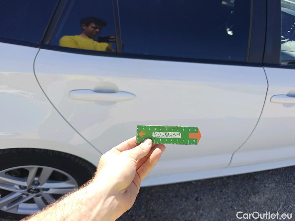  Toyota  Corolla TOYOTA  / 2019 / 5P / familiar 1.8 125H ACTIVE TECH E-CVT TOU SPORT #24