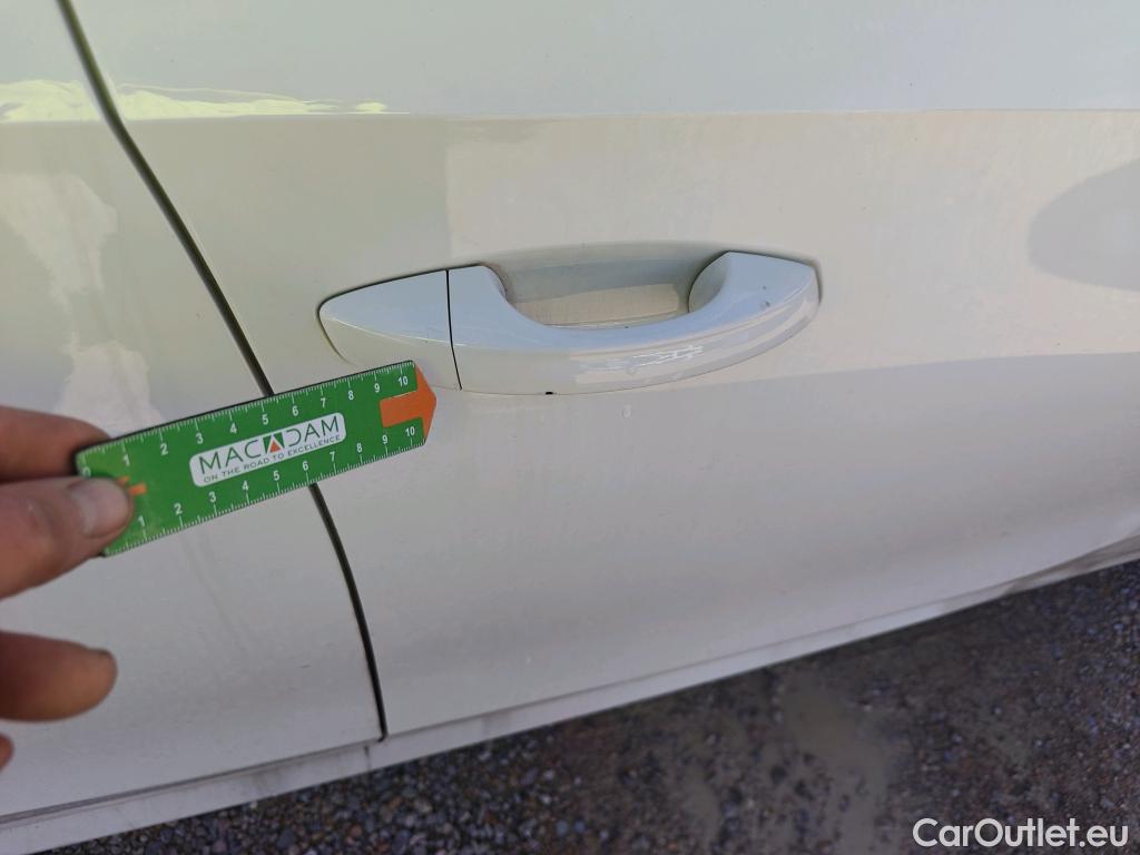  Skoda  Fabia SKODA  / 2021 / 5P / berlina con portón 1.0 TSI 70kW (95CV) Ambition (AC2) #42