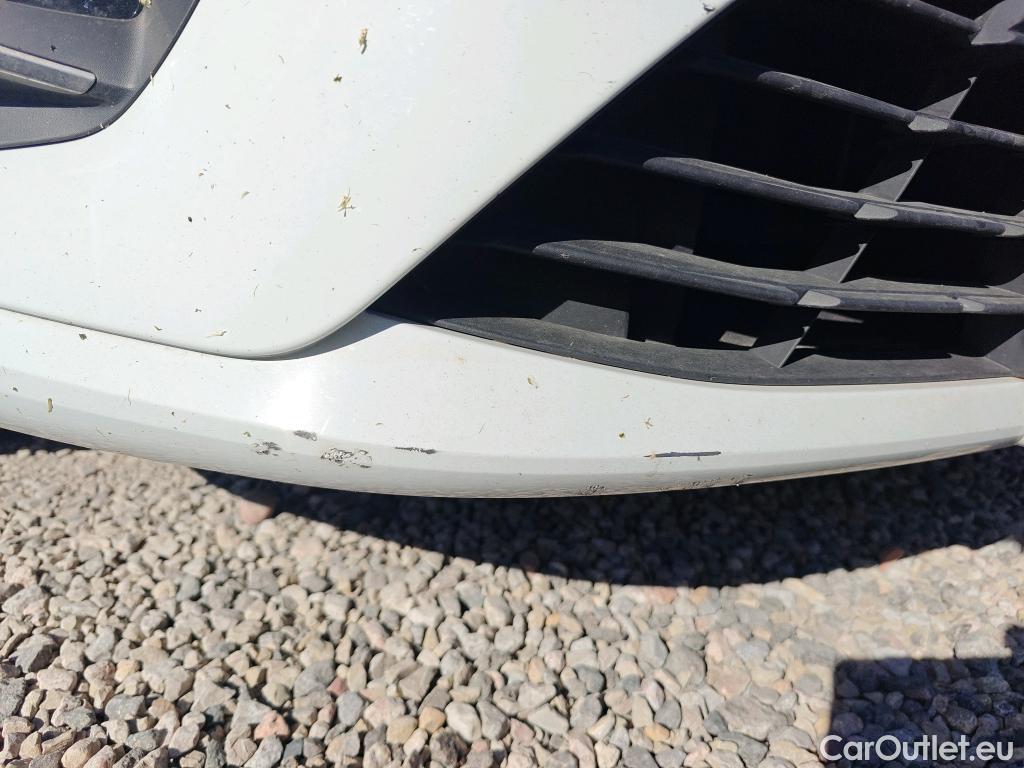  Renault  Clio RENAULT  / 2019 / 5P / berlina con portón Business Blue dCi 74kW (100CV) #53