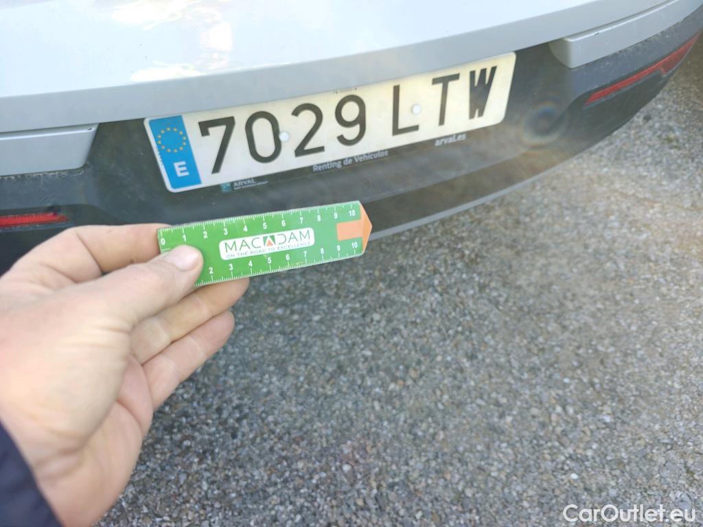  Volvo  XC 40 VOLVO XC40 / 2017 / 5P / todoterreno 1.5 T5 Twin Recharge Inscription Ex Auto #6