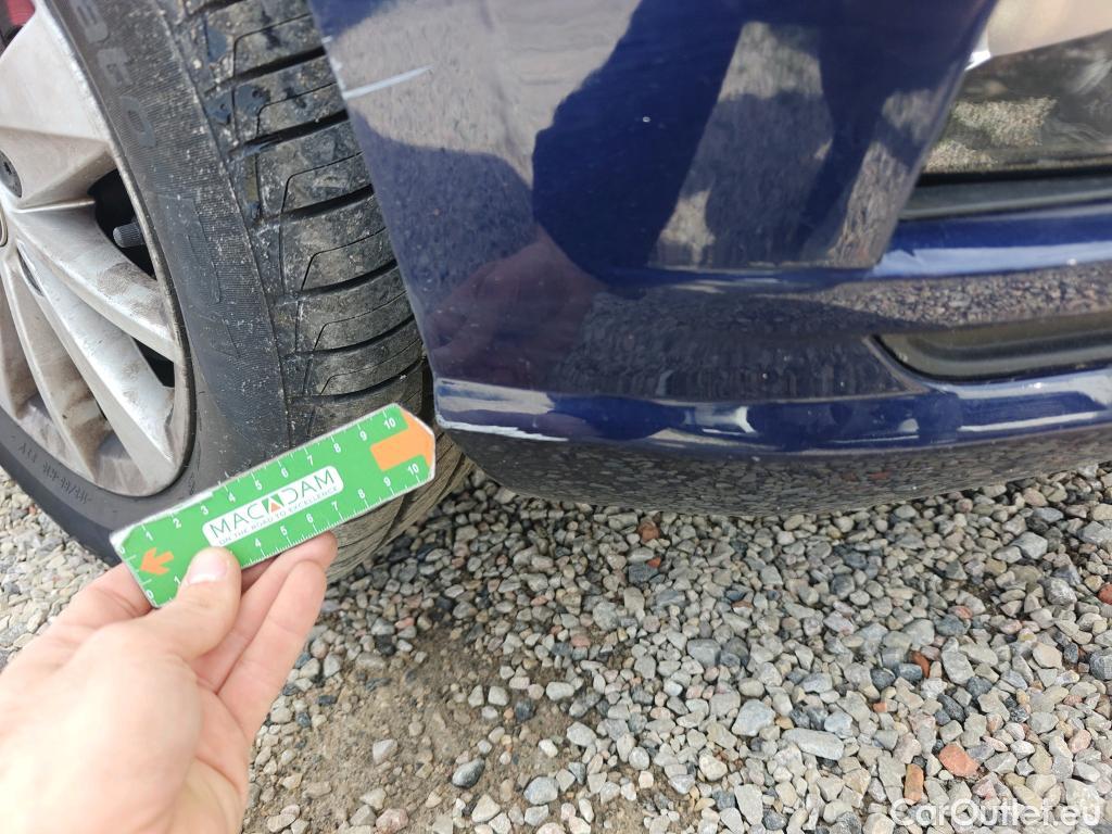  Volkswagen  Golf  VOLKSWAGEN / 2016 / 5P / berlina con portón Ready2Go 1.0 TSI 85kW (115CV) #35