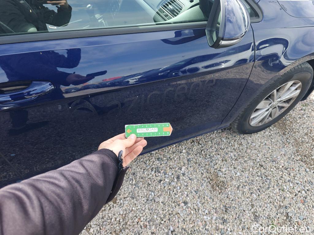  Volkswagen  Golf  VOLKSWAGEN / 2016 / 5P / berlina con portón Ready2Go 1.0 TSI 85kW (115CV) #17