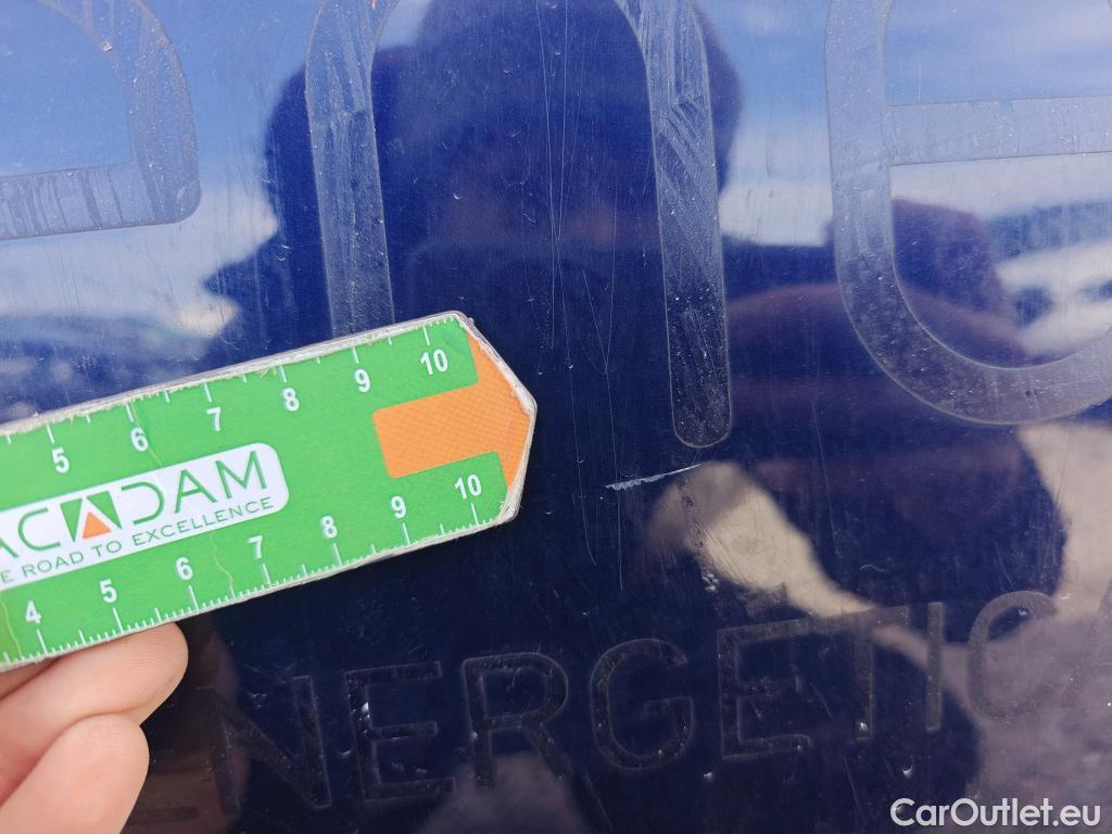  Volkswagen  Golf  VOLKSWAGEN / 2016 / 5P / berlina con portón Ready2Go 1.0 TSI 85kW (115CV) #12