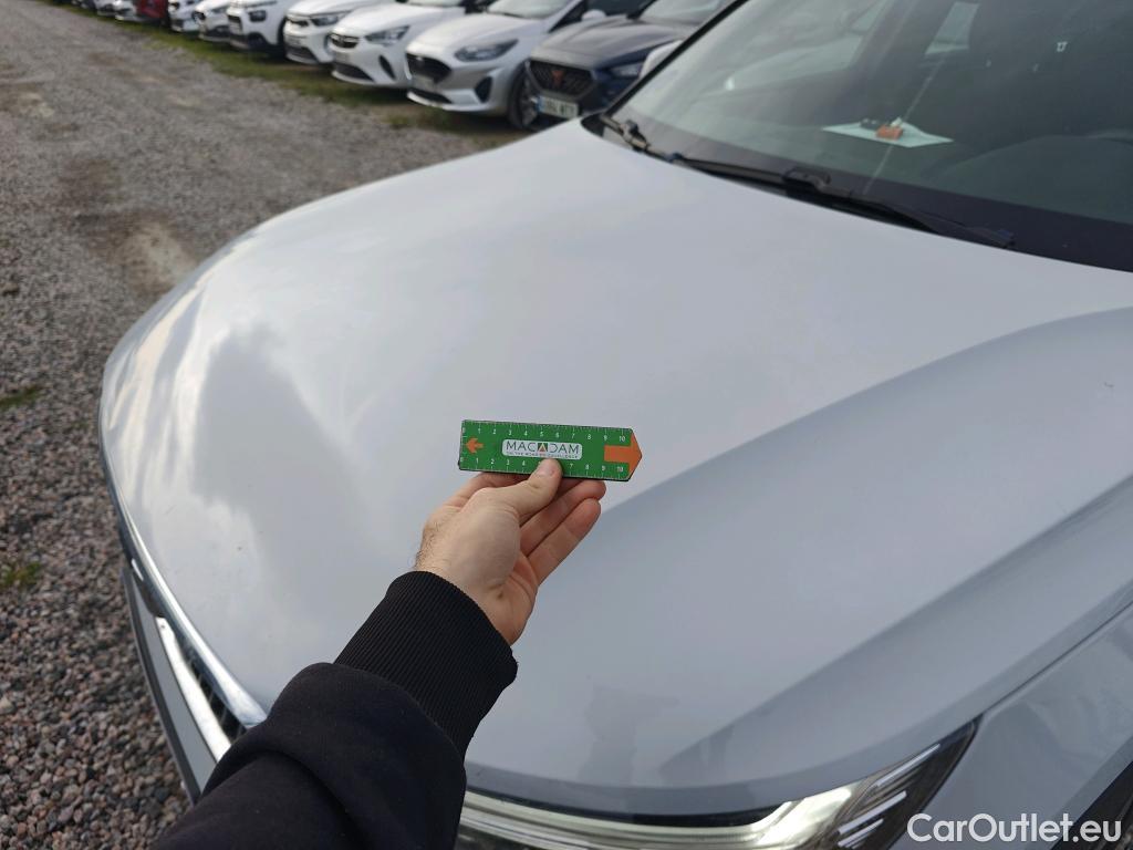  Volvo  XC 40 VOLVO XC40 / 2017 / 5P / todoterreno 1.5 T4 Twin Recharge Inscription Ex Auto #9