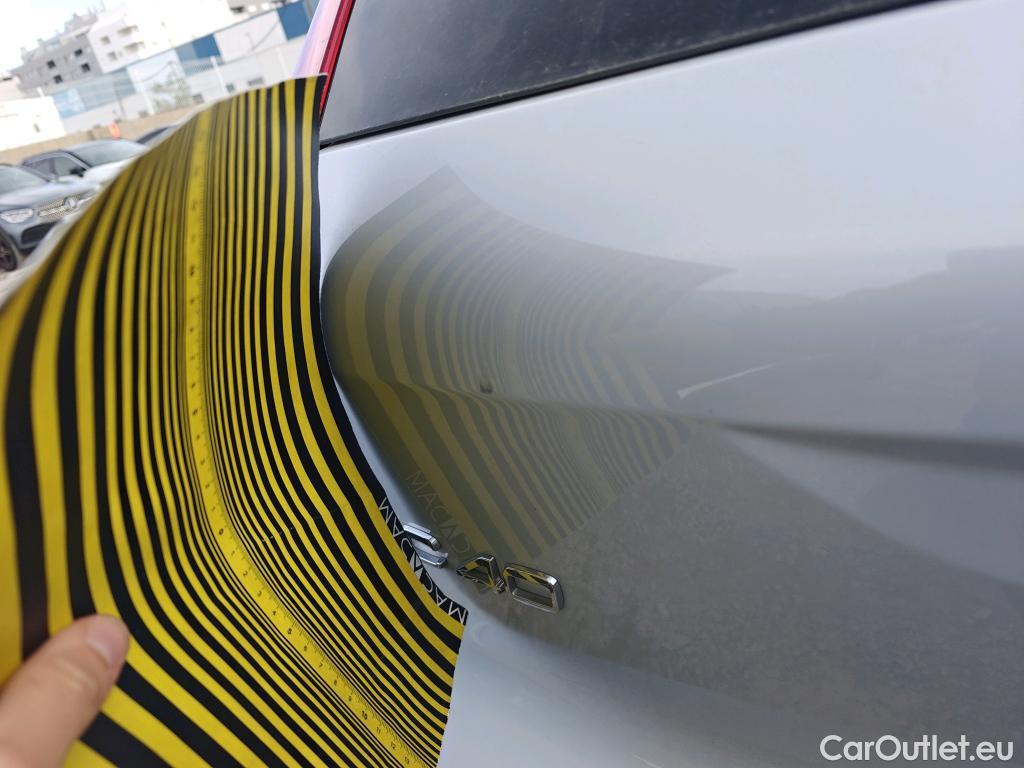  Volvo  XC 40 VOLVO XC40 / 2017 / 5P / todoterreno 1.5 T4 Twin Recharge Inscription Ex Auto #2