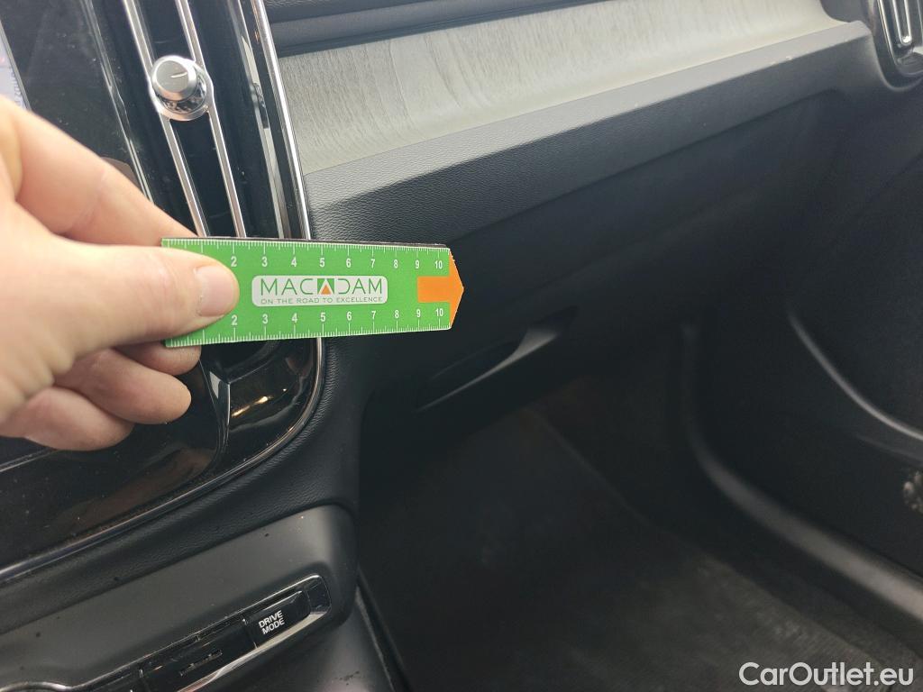  Volvo  XC 40 VOLVO XC40 / 2017 / 5P / todoterreno 1.5 T5 Twin Recharge Inscription Auto #13