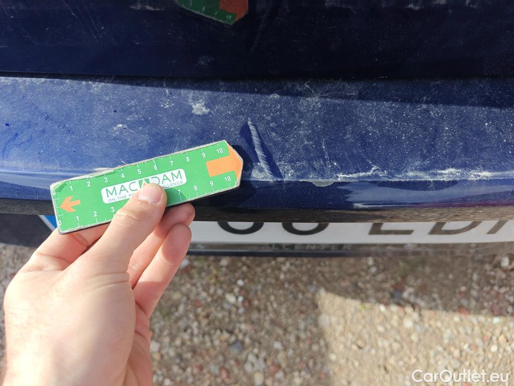  Volkswagen  Golf  VOLKSWAGEN / 2016 / 5P / berlina con portón Ready2Go 1.0 TSI 85kW (115CV) #30