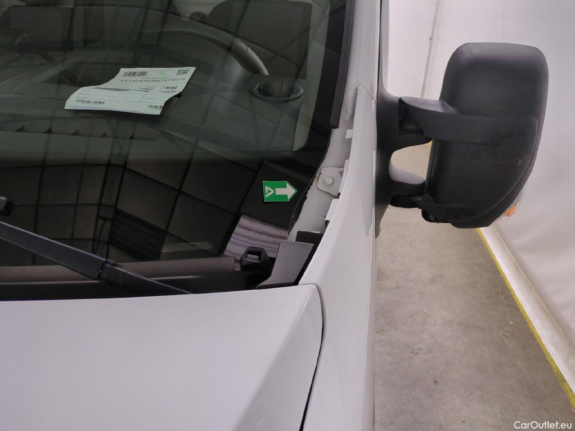  Renault  Master  III Fourgon L3H2 3 5 Grand Confort dCi 135CV BVM6 E6dT #8