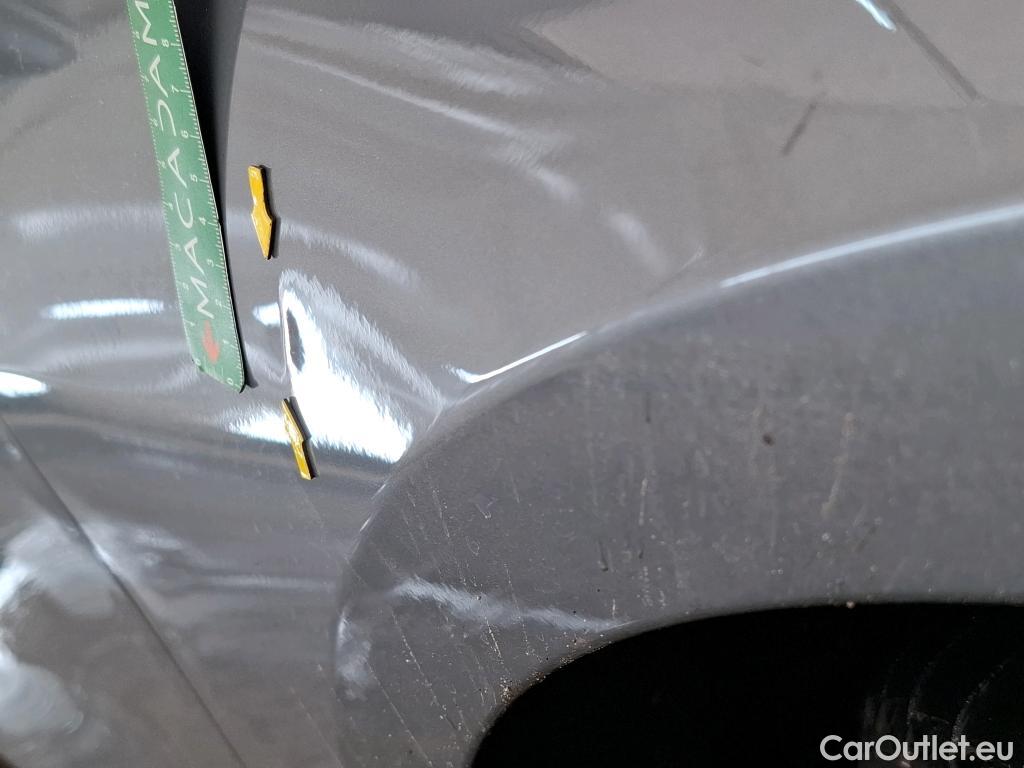  Bmw  Serie 1 BMW Série 1 / 2019 / 5P / Berline 116i DKG7 Business Design #7