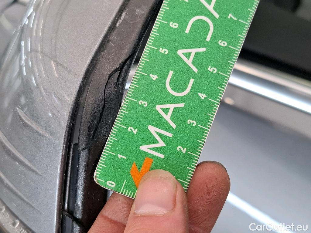  Bmw  Serie 1 BMW Série 1 / 2019 / 5P / Berline 116i DKG7 Business Design #2