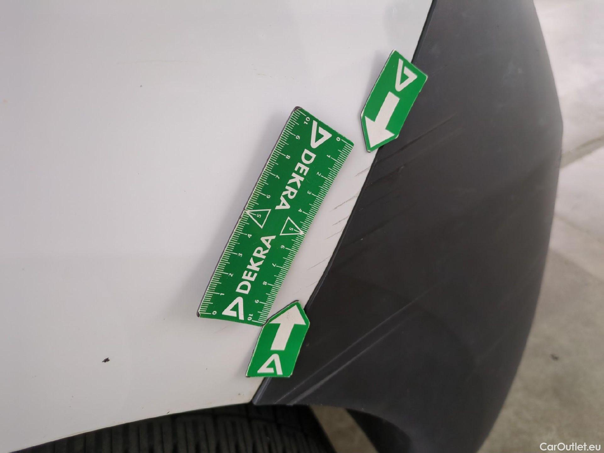  Renault  Master  III Fourgon L3H2 3 5 Grand Confort dCi 135CV BVM6 E6dT #32