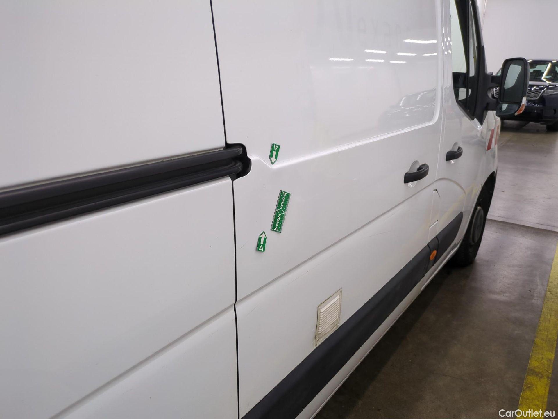  Renault  Master  III Fourgon L3H2 3 5 Grand Confort dCi 135CV BVM6 E6dT #31