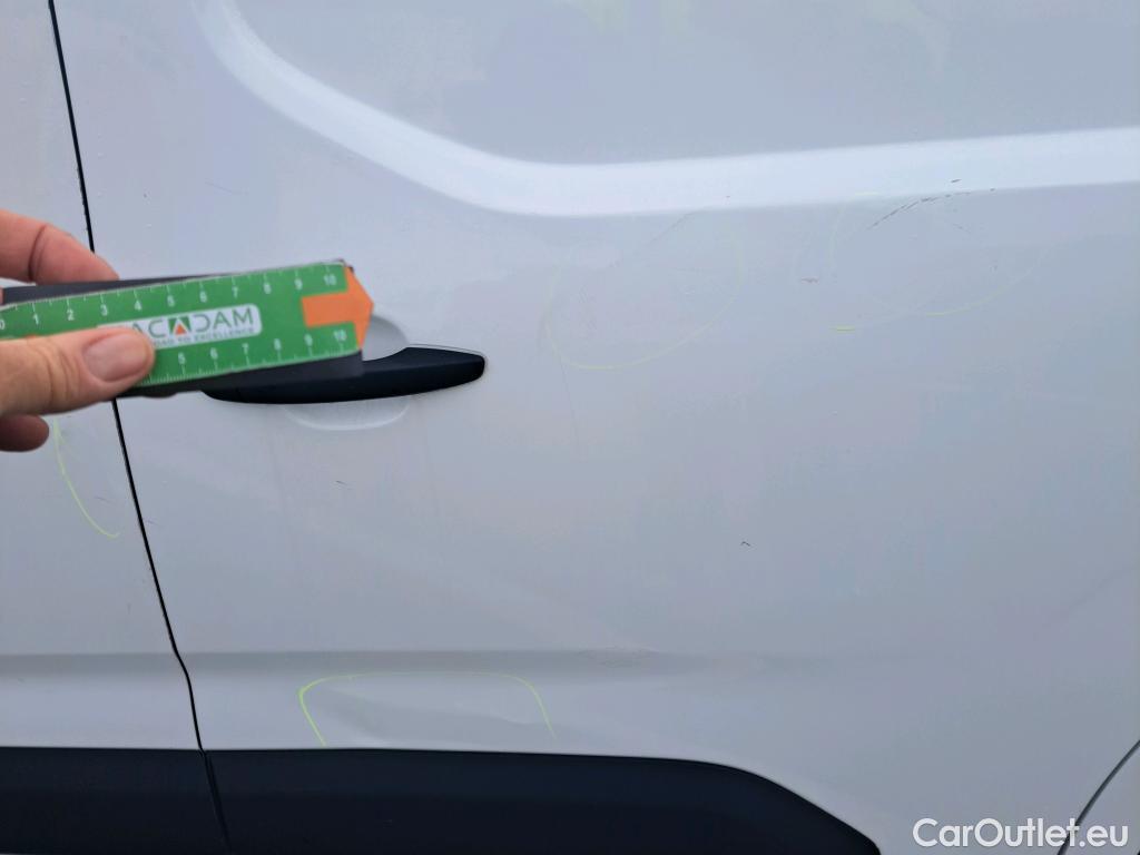  Citroen  Berlingo CITROEN  / 2018 / 4P / furgón derivado de turismo Talla M e- 50kWh CLUB #12