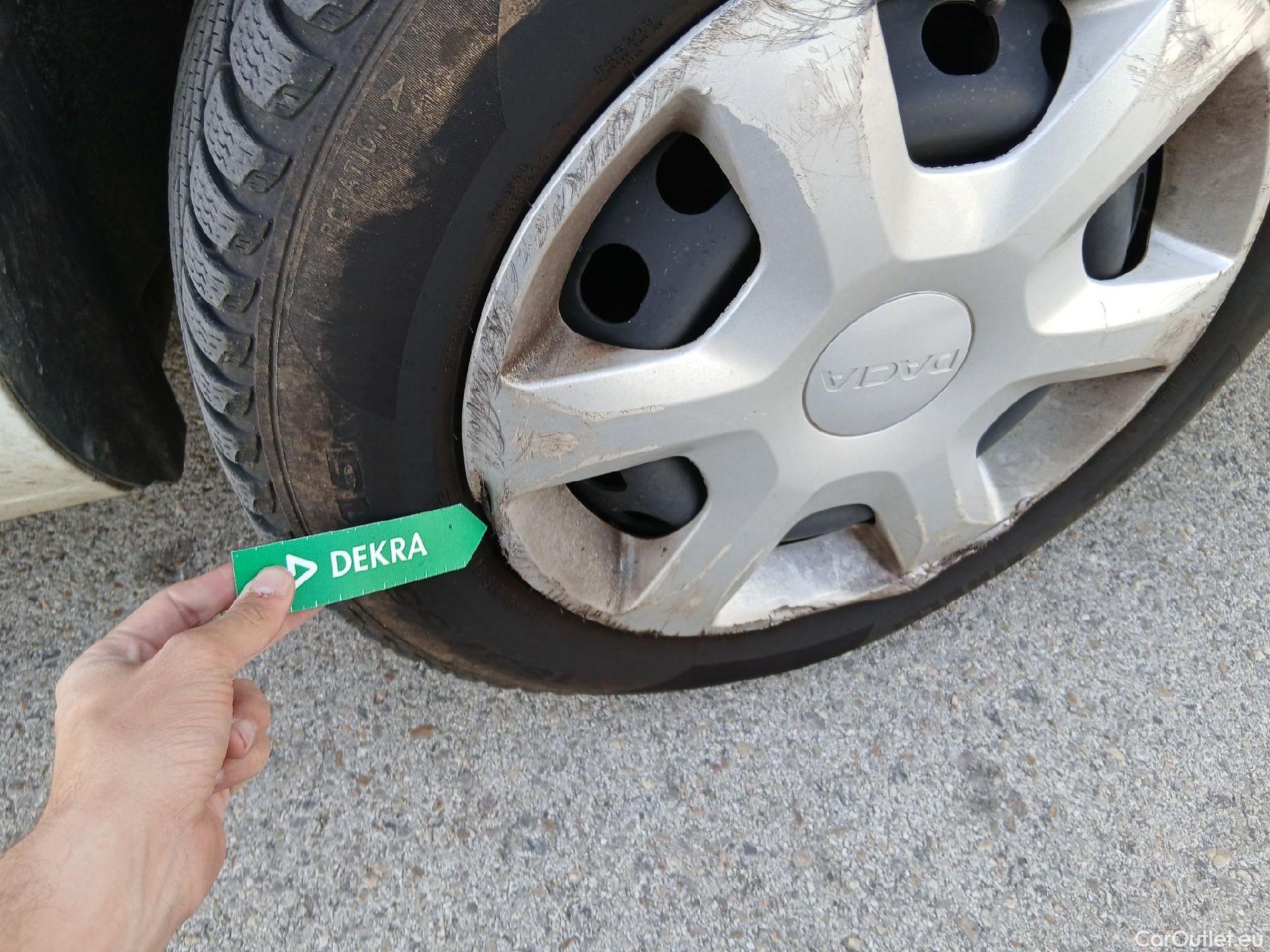  Dacia  Dokker DACIA  VU 4p 1G furgón derivado de Van Ambiance dCi 66kW (90CV) EU6 #40