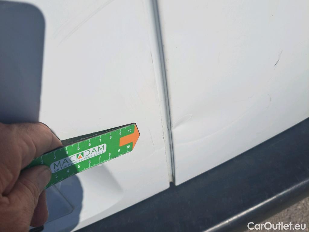  Citroen  Berlingo CITROEN  / 2018 / 3P / furgón derivado de turismo Talla M BlueHDi 100 CONTROL #11