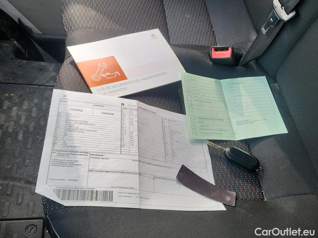  Citroen  Jumper CITROEN  / 2014 / 4P / furgón BlueHDi 96KW (130CV) Furgón 33L2H1 #5