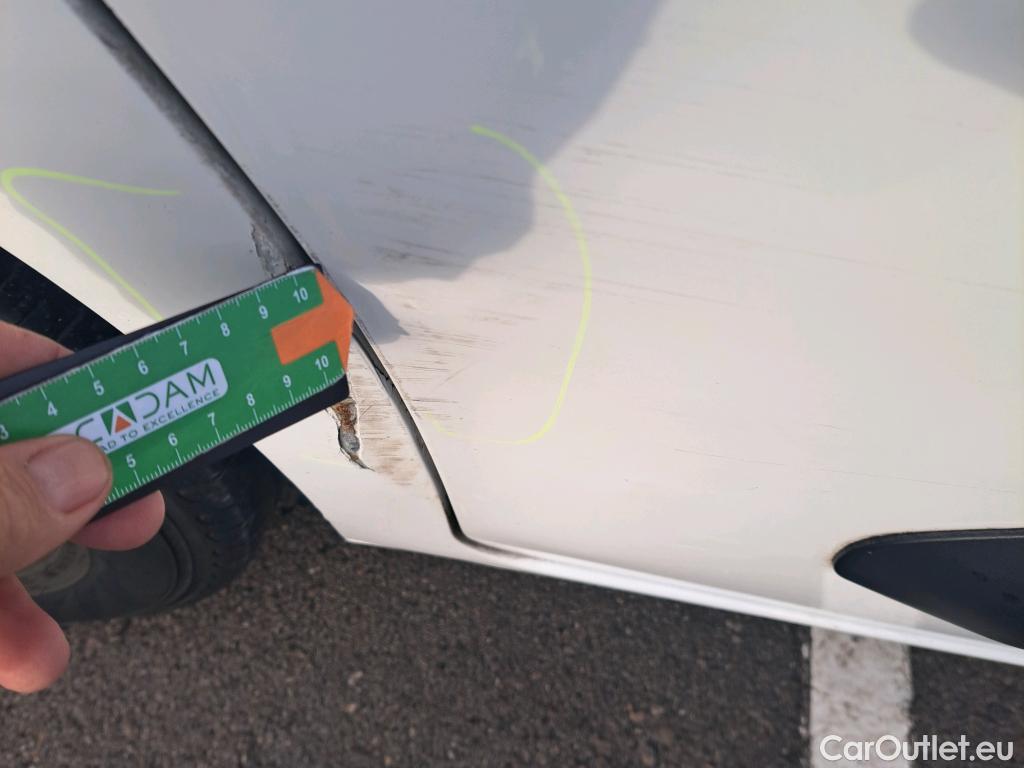  Citroen  Berlingo CITROEN  / 2018 / 4P / furgón derivado de turismo Talla M e- 50kWh CLUB #18