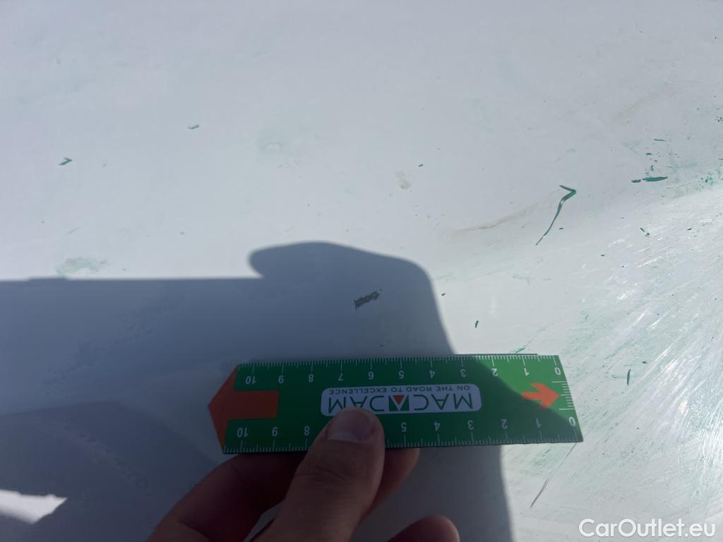  Mercedes  Sprinter MERCEDES-BENZ  / 2018 / 4P / furgón 311 CDI MEDIO 3.5T T. ALTO #18