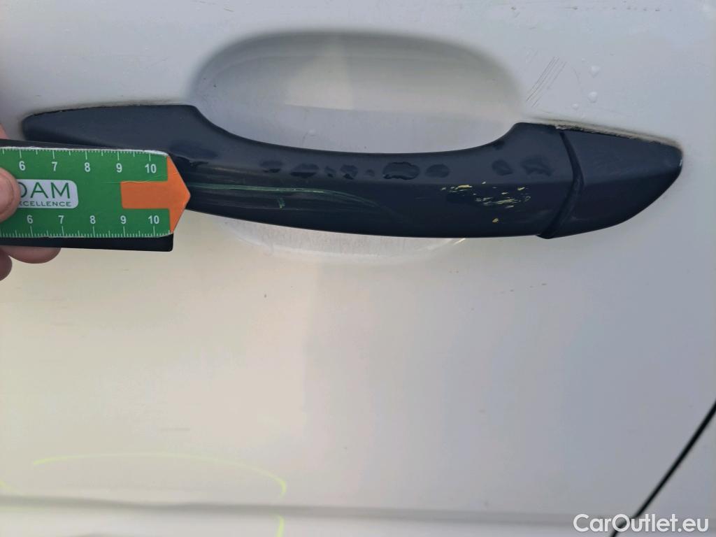  Citroen  Berlingo CITROEN  / 2018 / 4P / furgón derivado de turismo Talla M e- 50kWh CLUB #64