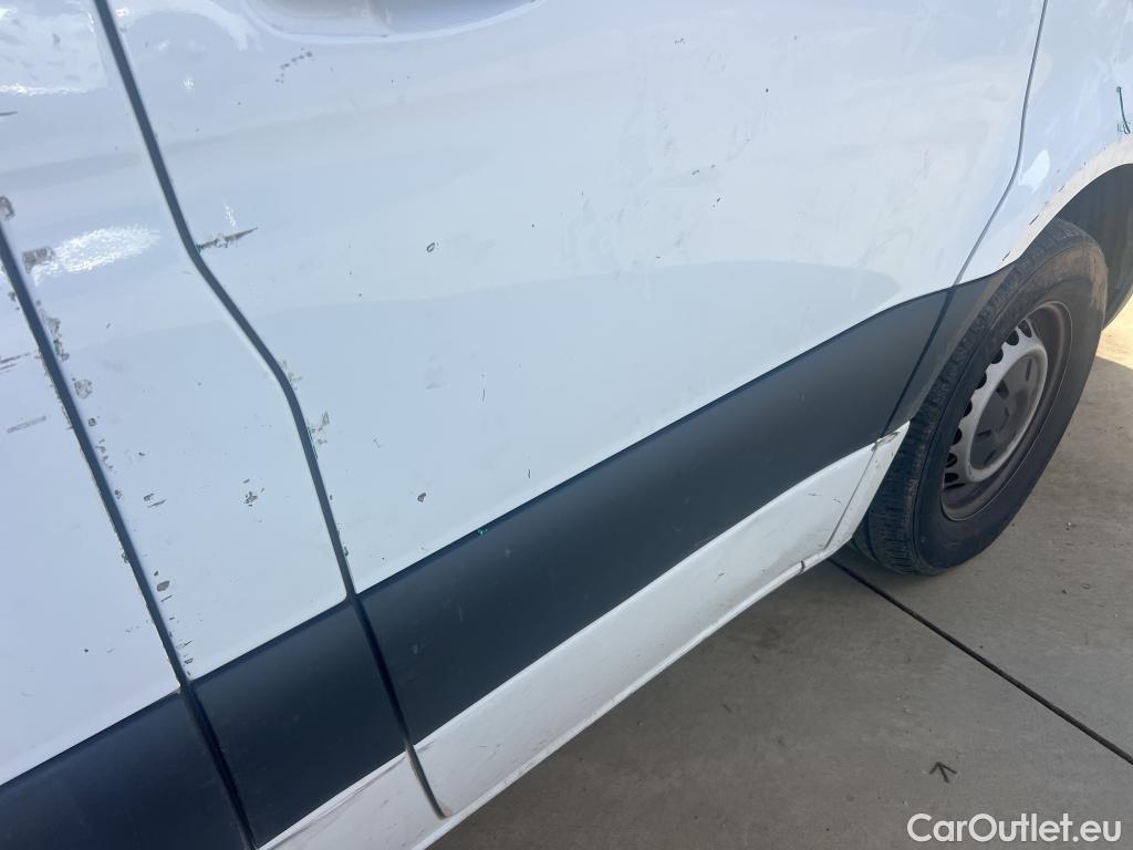  Mercedes  Sprinter MERCEDES-BENZ  / 2018 / 4P / furgón 311 CDI MEDIO 3.5T T. ALTO #9