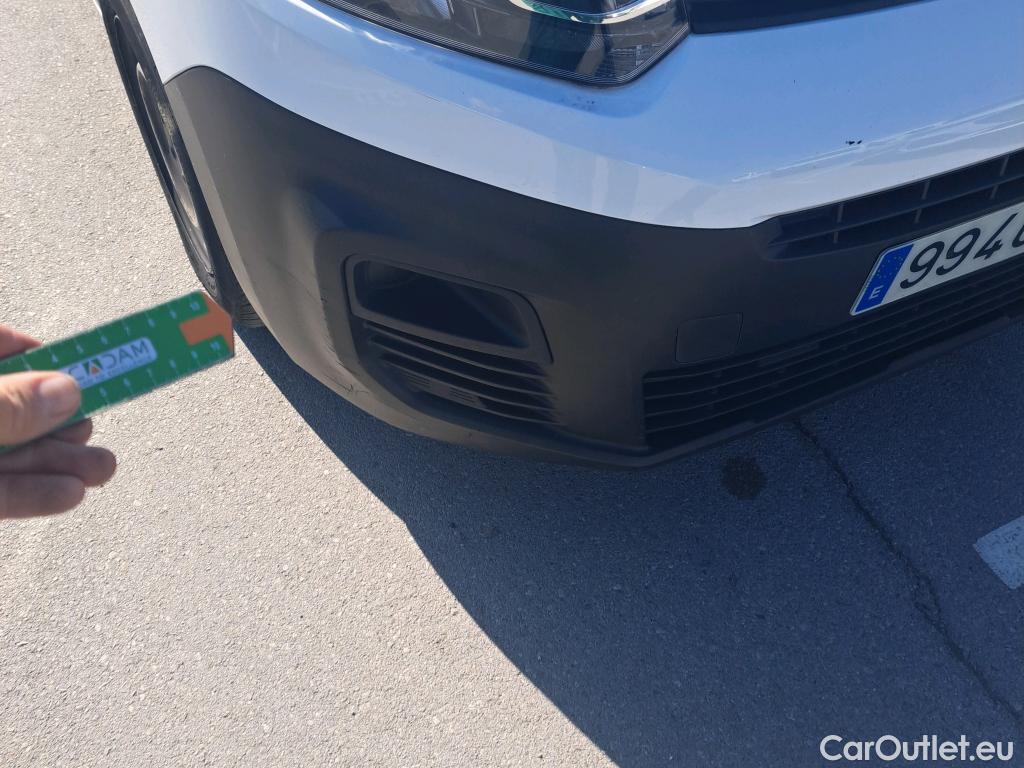  Citroen  Berlingo CITROEN  / 2018 / 3P / furgón derivado de turismo Talla M BlueHDi 100 CONTROL #45