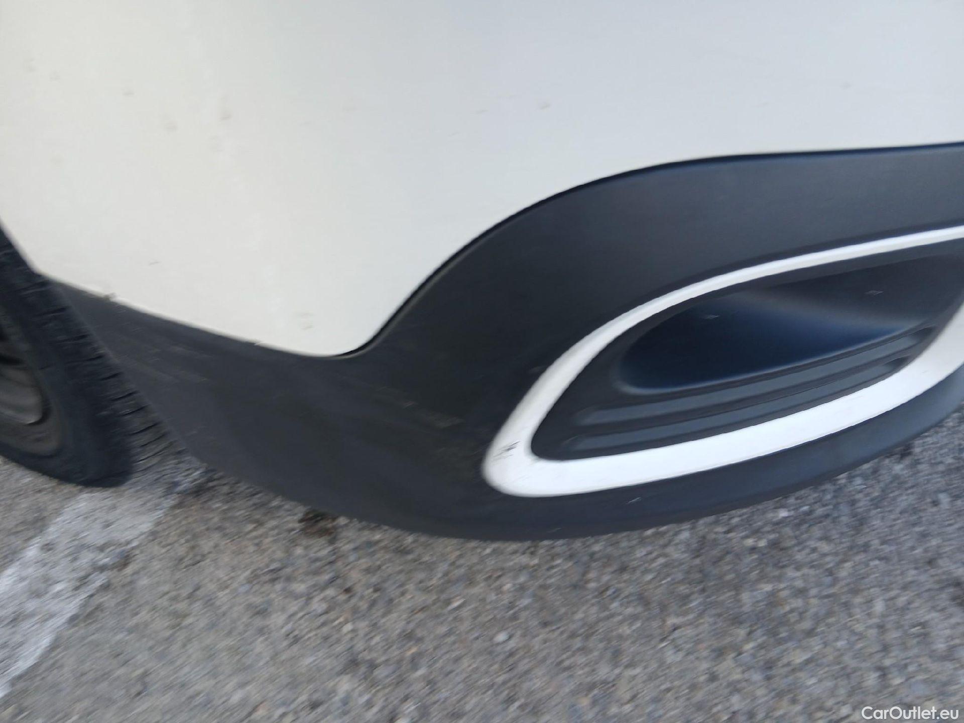  Citroen  Berlingo CITROEN  / 2018 / 5P / combi Talla M PureTech 110 S&S FEEL #6