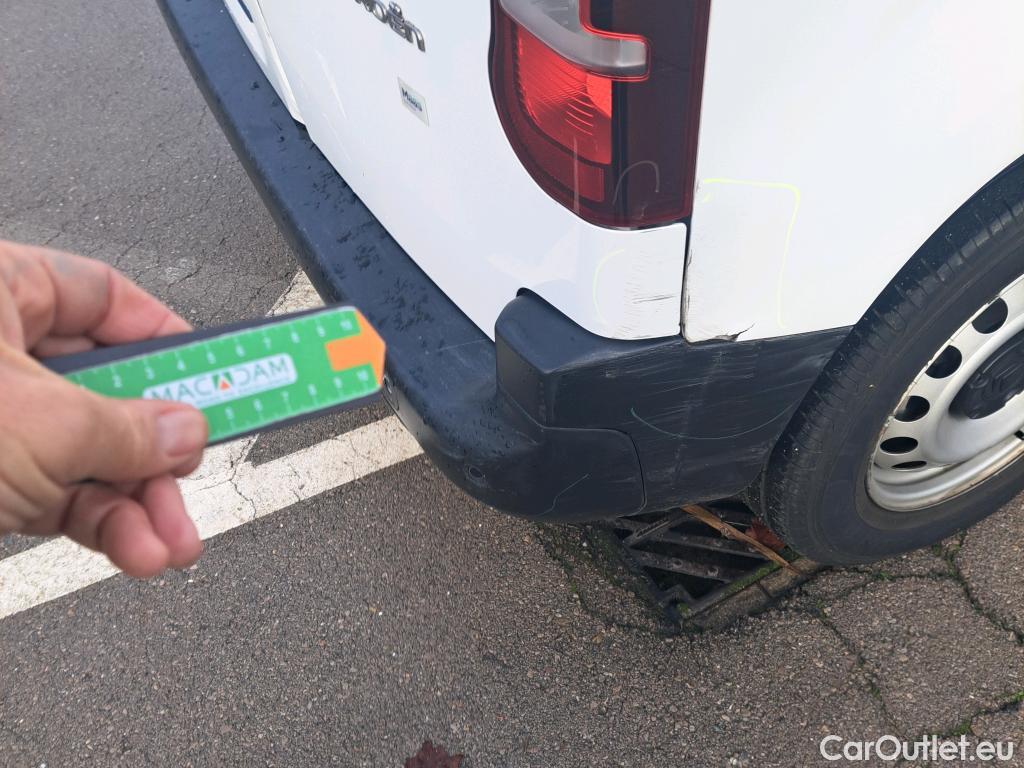  Citroen  Berlingo CITROEN  / 2018 / 4P / furgón derivado de turismo Talla M e- 50kWh CLUB #45