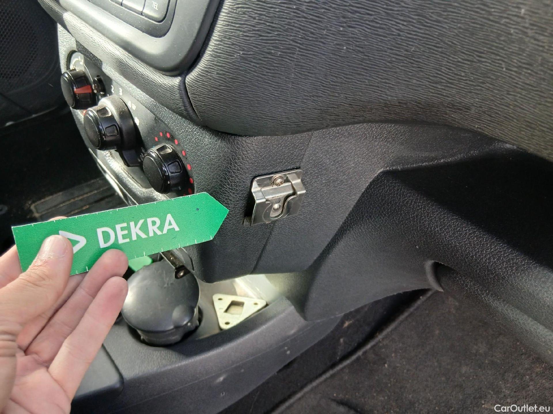  Dacia  Dokker DACIA  VU 4p 1G furgón derivado de Van Ambiance dCi 66kW (90CV) EU6 #38