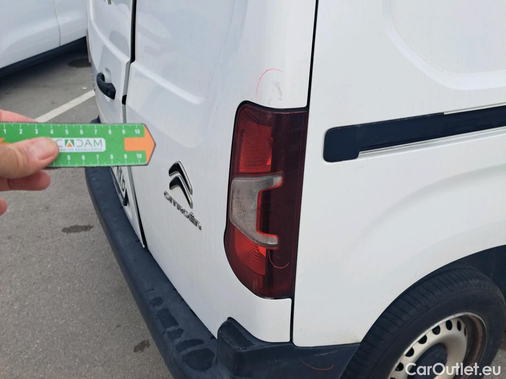  Citroen  Berlingo CITROEN  / 2018 / 3P / furgón derivado de turismo Talla M BlueHDi 73kW CONTROL #8