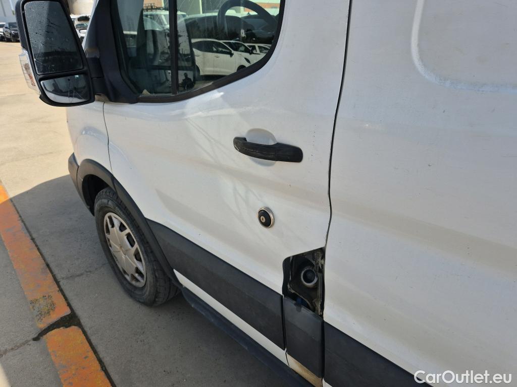  Ford  Transit FORD  / 2013 / 4P / furgón 350 96kW L3H2 Van Trend Delantera #28