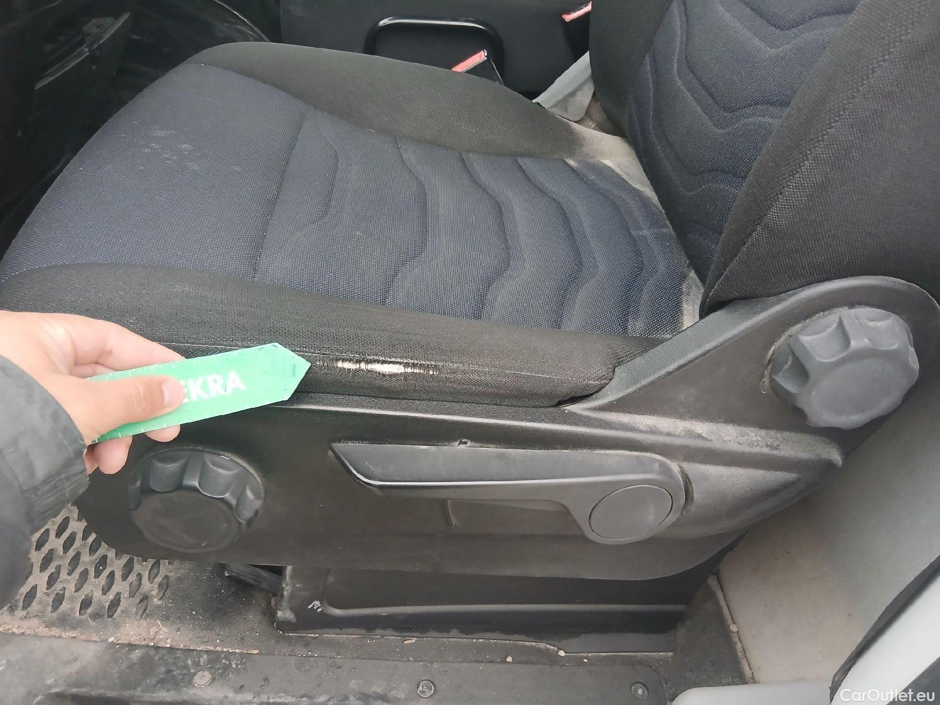  Iveco  Daily IVECO  / 2019 / 4P / furgón 2.3 TD 35S 16 V 3520L/H2 12 M3 #11