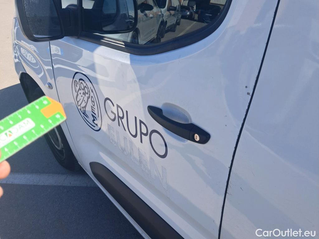  Citroen  Berlingo CITROEN  / 2018 / 3P / furgón derivado de turismo Talla M BlueHDi 100 CONTROL #34