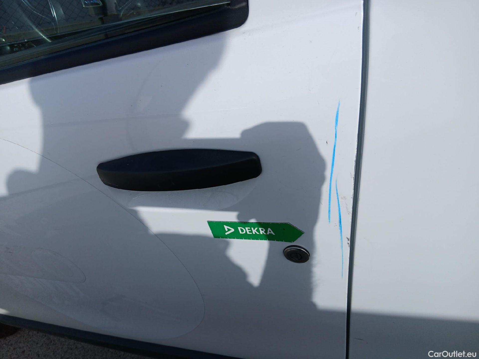  Dacia  Dokker DACIA  VU 4p 1G furgón derivado de Van Ambiance dCi 66kW (90CV) EU6 #8