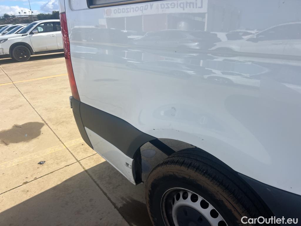  Mercedes  Sprinter MERCEDES-BENZ  / 2018 / 4P / furgón 311 CDI MEDIO 3.5T T. ALTO #6