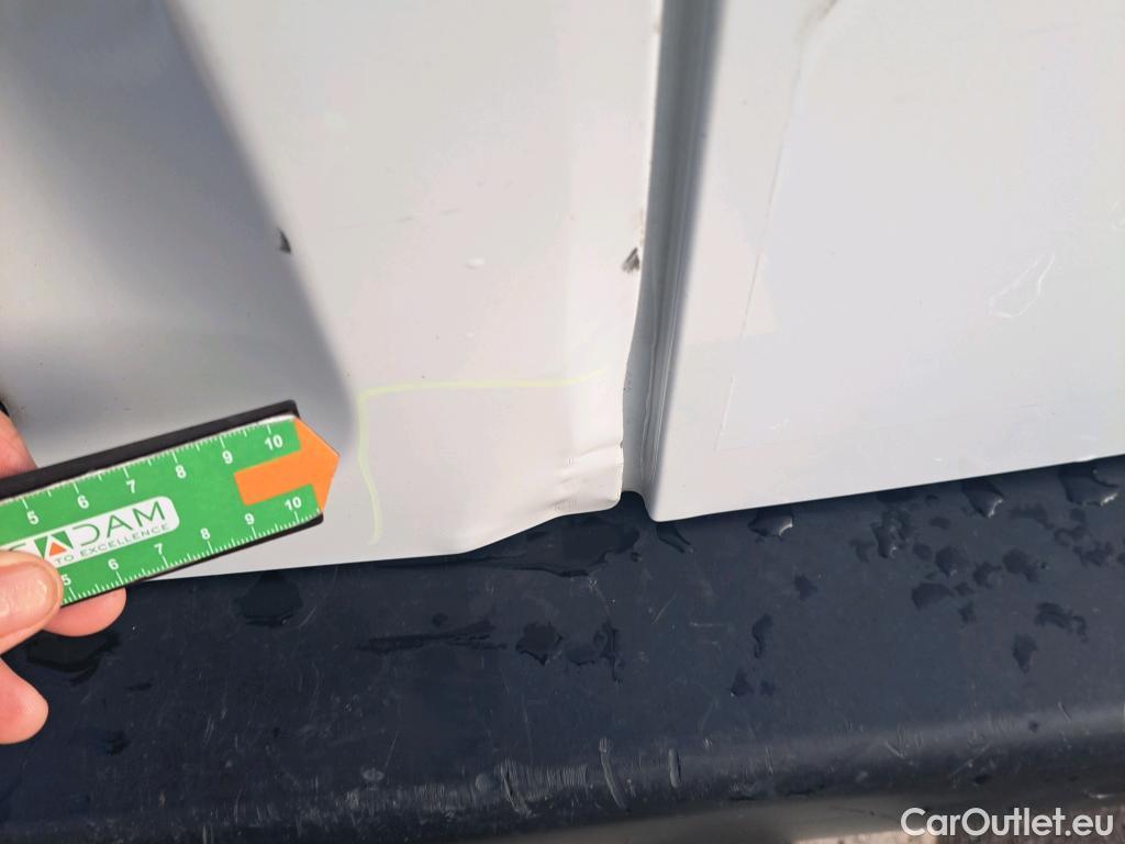  Citroen  Berlingo CITROEN  / 2018 / 4P / furgón derivado de turismo Talla M e- 50kWh CLUB #25