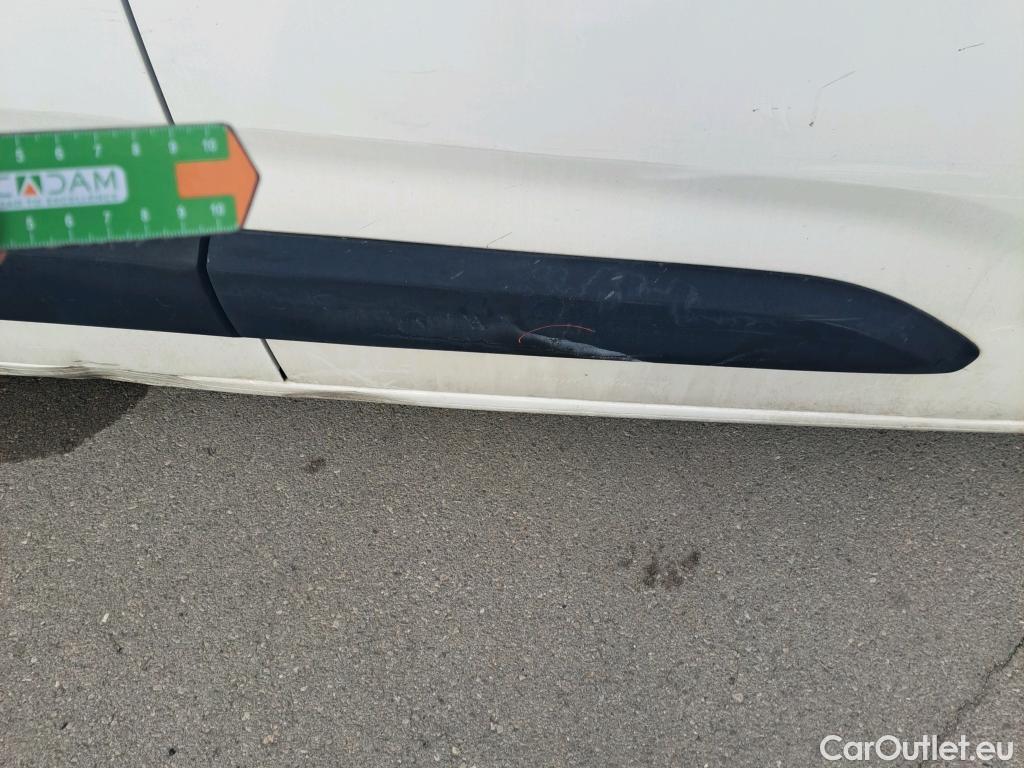  Citroen  Berlingo CITROEN  / 2018 / 3P / furgón derivado de turismo Talla M BlueHDi 73kW CONTROL #36