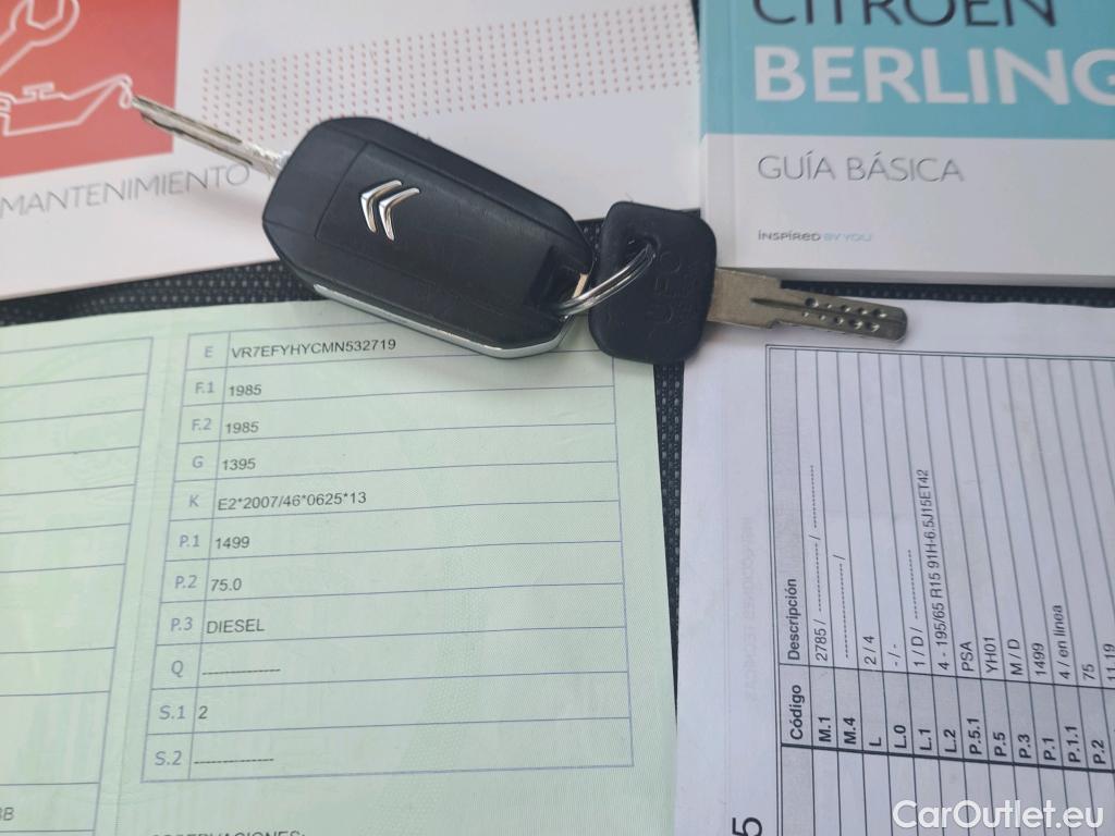  Citroen  Berlingo CITROEN  / 2018 / 3P / furgón derivado de turismo Talla M BlueHDi 100 CONTROL #4