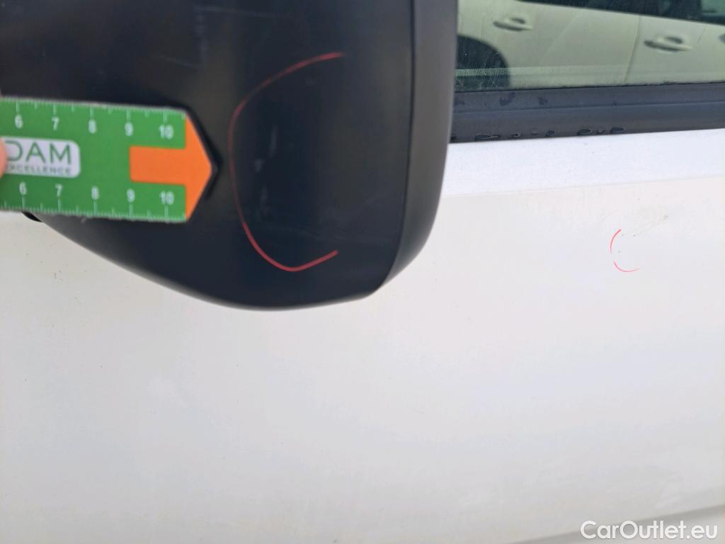  Citroen  Berlingo CITROEN  / 2018 / 3P / furgón derivado de turismo Talla M BlueHDi 73kW CONTROL #48