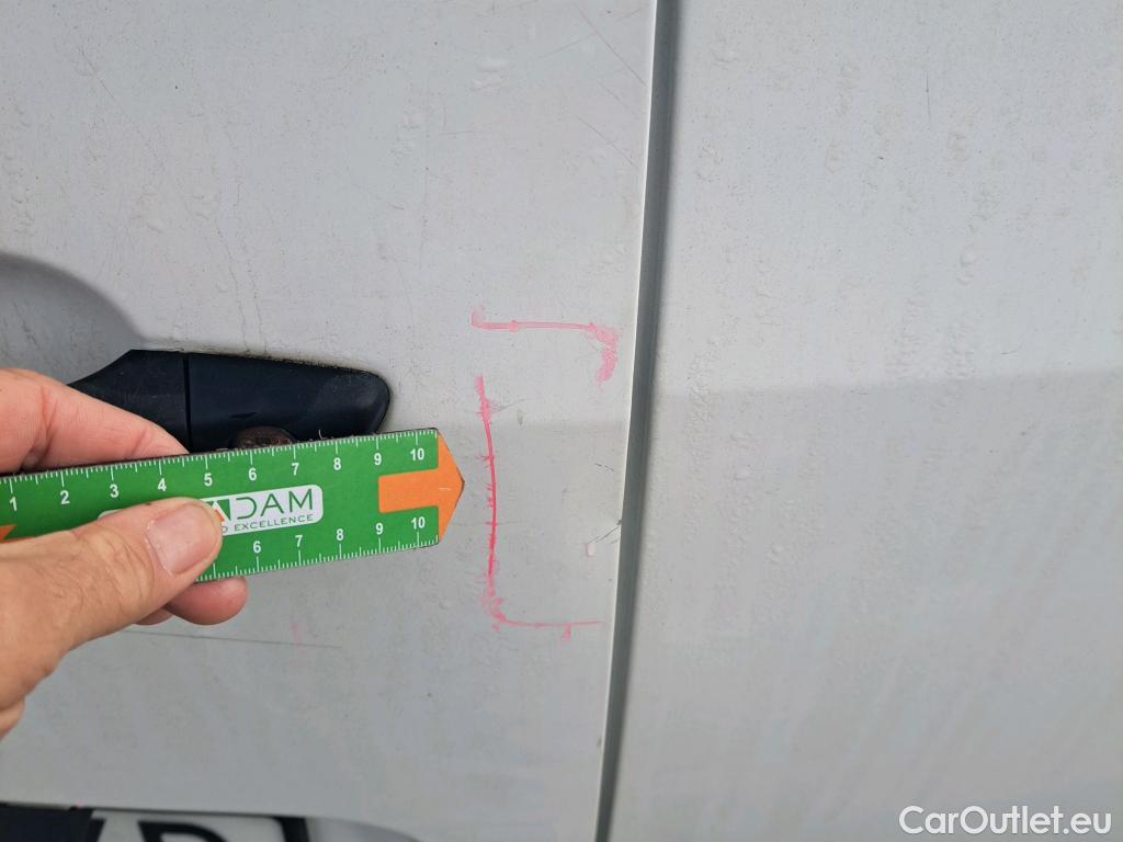  Citroen  Berlingo CITROEN  / 2018 / 3P / furgón derivado de turismo Talla M BlueHDi 73kW CONTROL #16