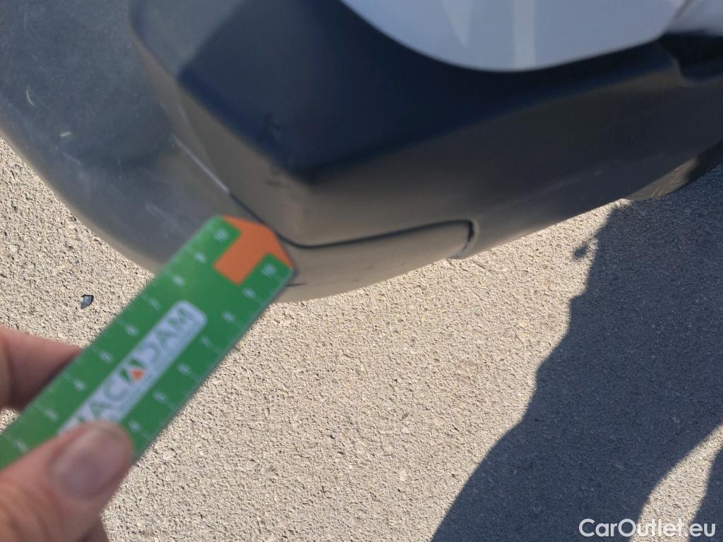  Citroen  Berlingo CITROEN  / 2018 / 3P / furgón derivado de turismo Talla M BlueHDi 100 CONTROL #44