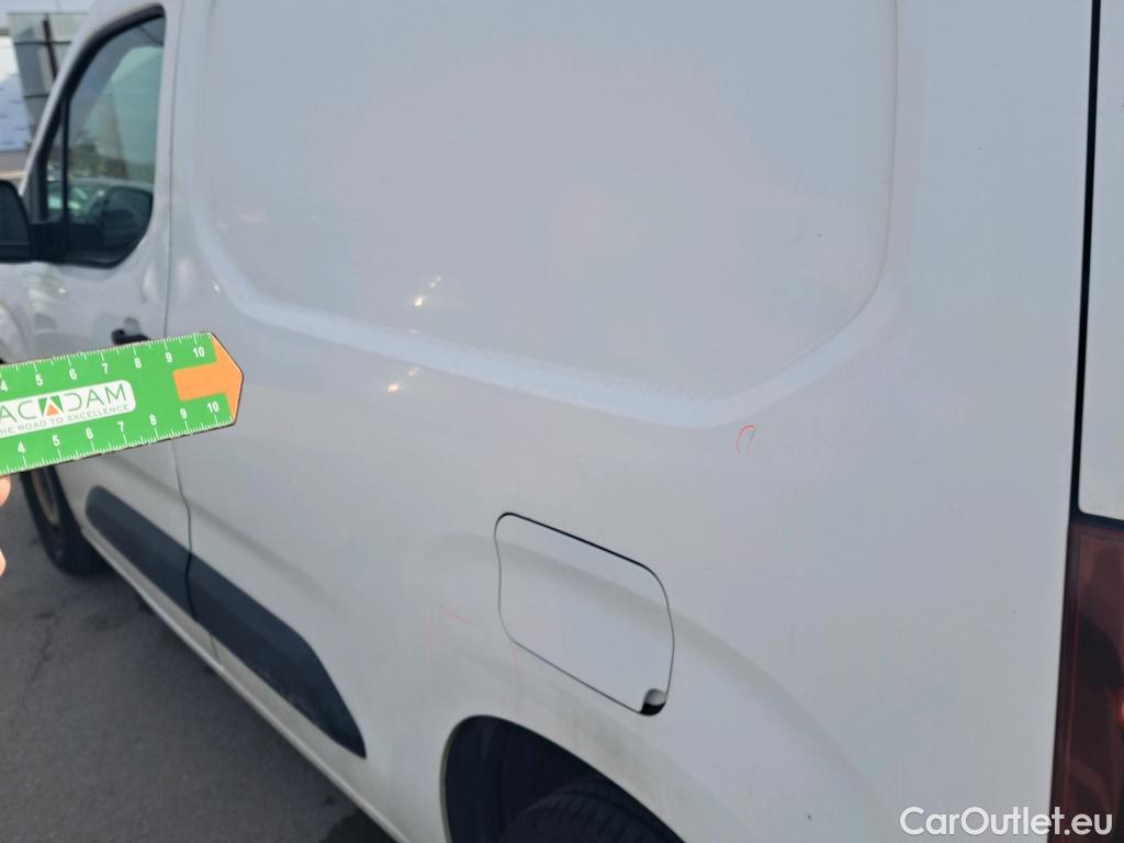  Citroen  Berlingo CITROEN  / 2018 / 3P / furgón derivado de turismo Talla M BlueHDi 73kW CONTROL #3