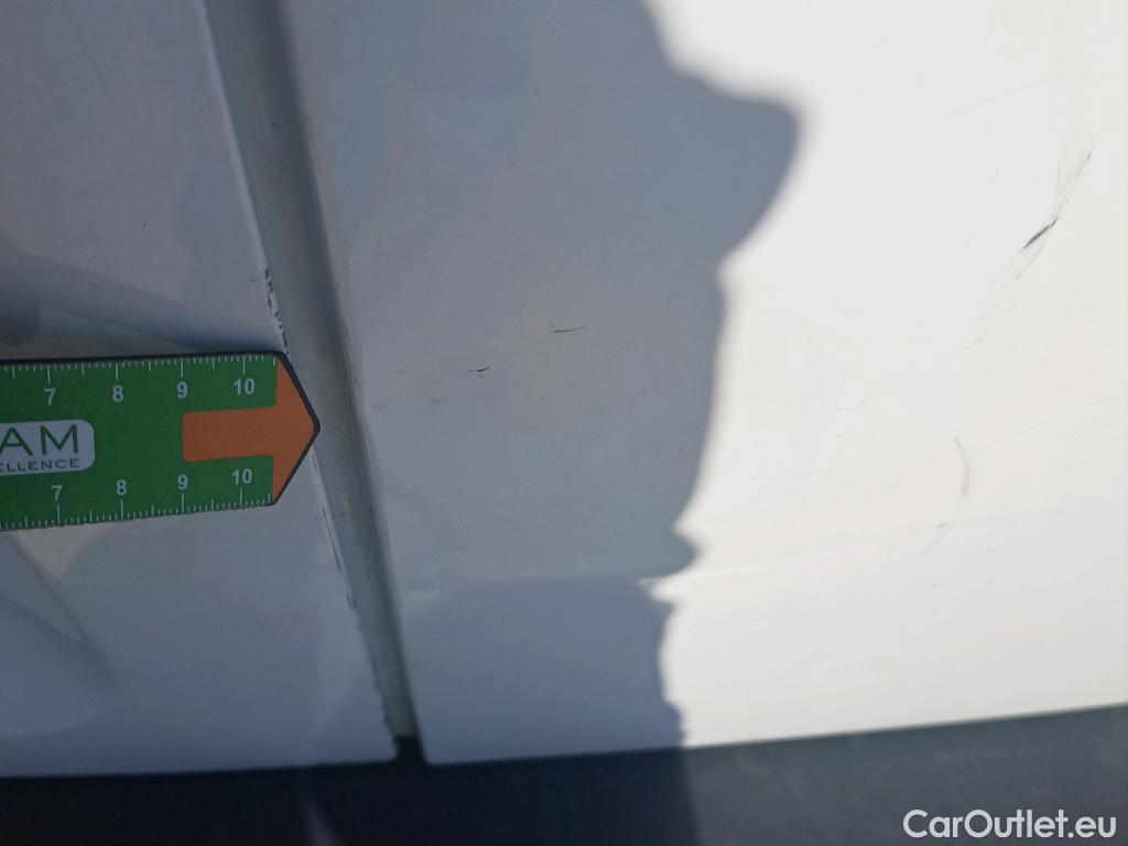  Citroen  Berlingo CITROEN  / 2018 / 3P / furgón derivado de turismo Talla M BlueHDi 100 CONTROL #18