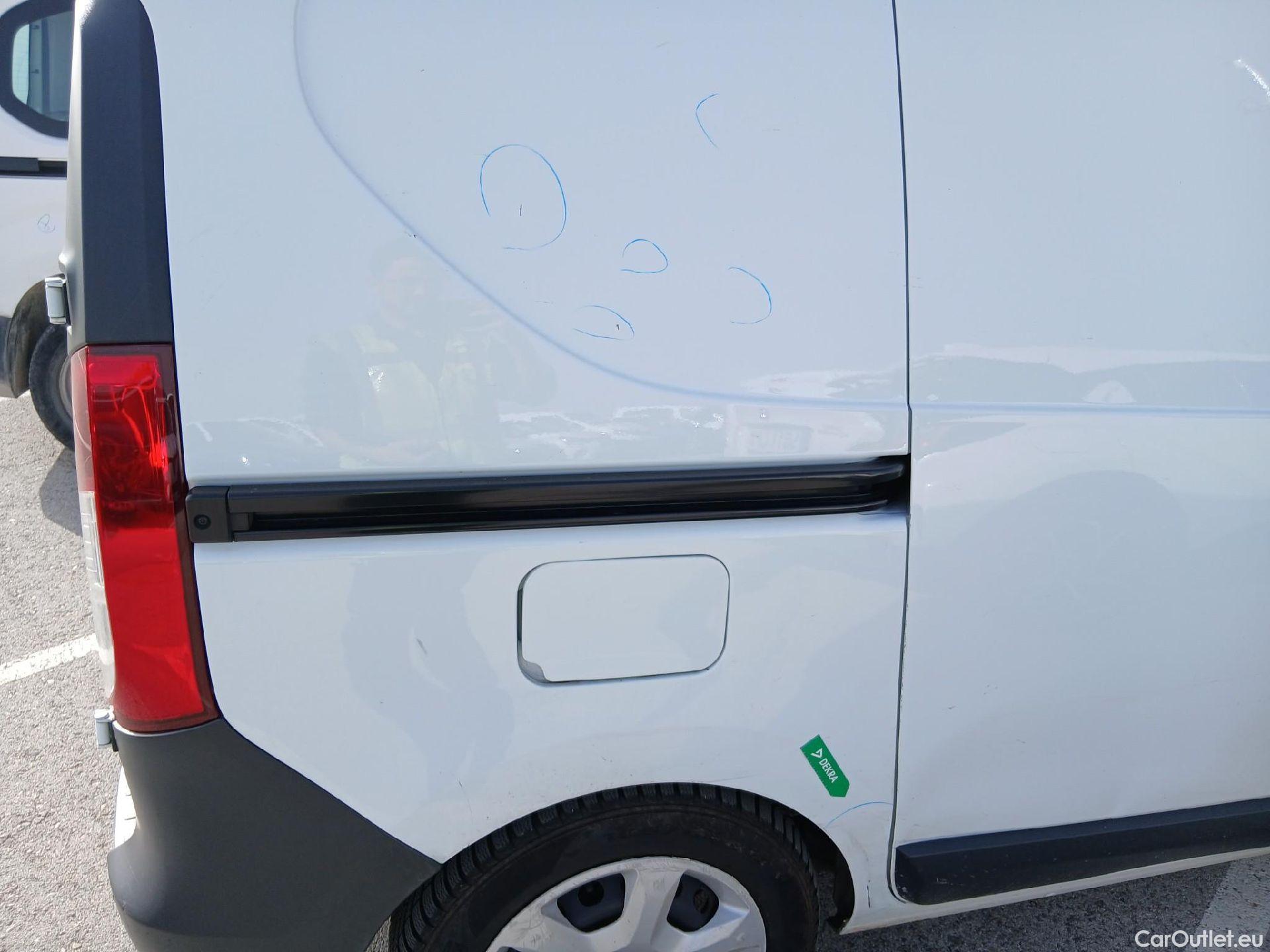  Dacia  Dokker DACIA  VU 4p 1G furgón derivado de Van Ambiance dCi 66kW (90CV) EU6 #29