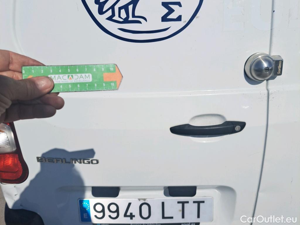  Citroen  Berlingo CITROEN  / 2018 / 3P / furgón derivado de turismo Talla M BlueHDi 100 CONTROL #9