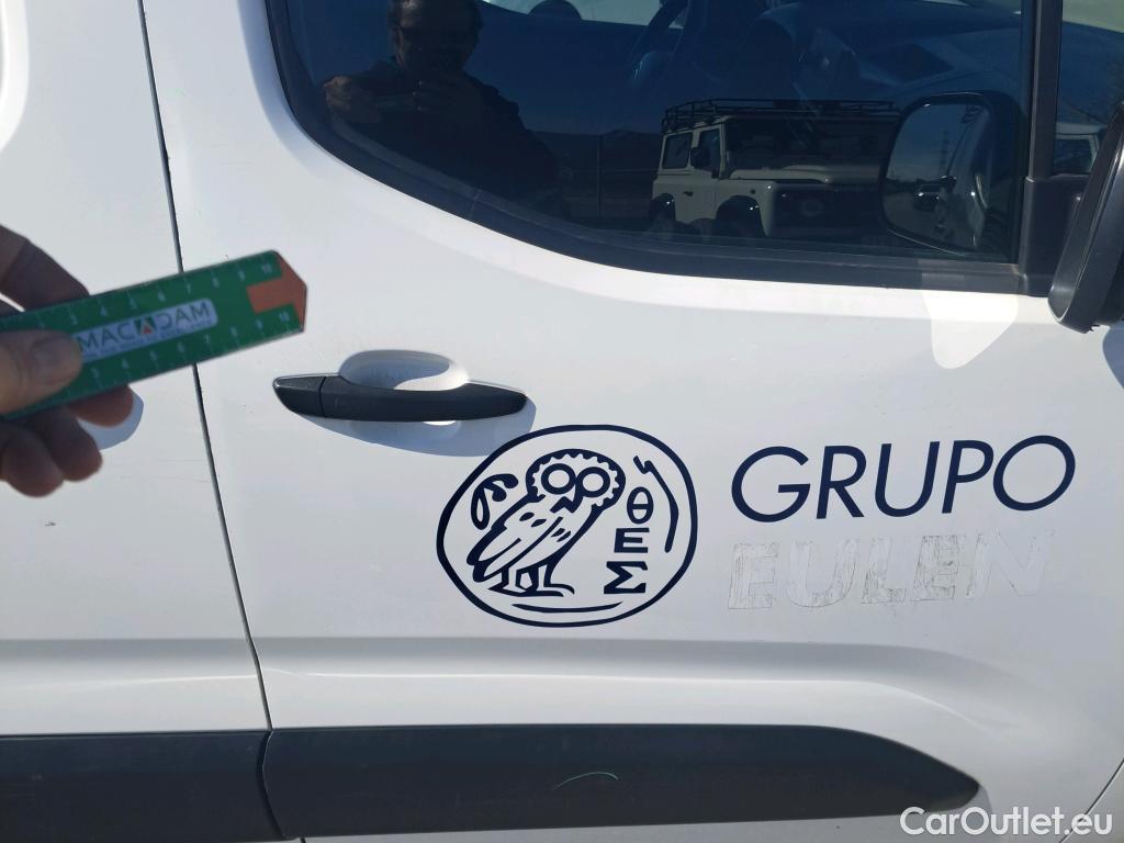  Citroen  Berlingo CITROEN  / 2018 / 3P / furgón derivado de turismo Talla M BlueHDi 100 CONTROL #21