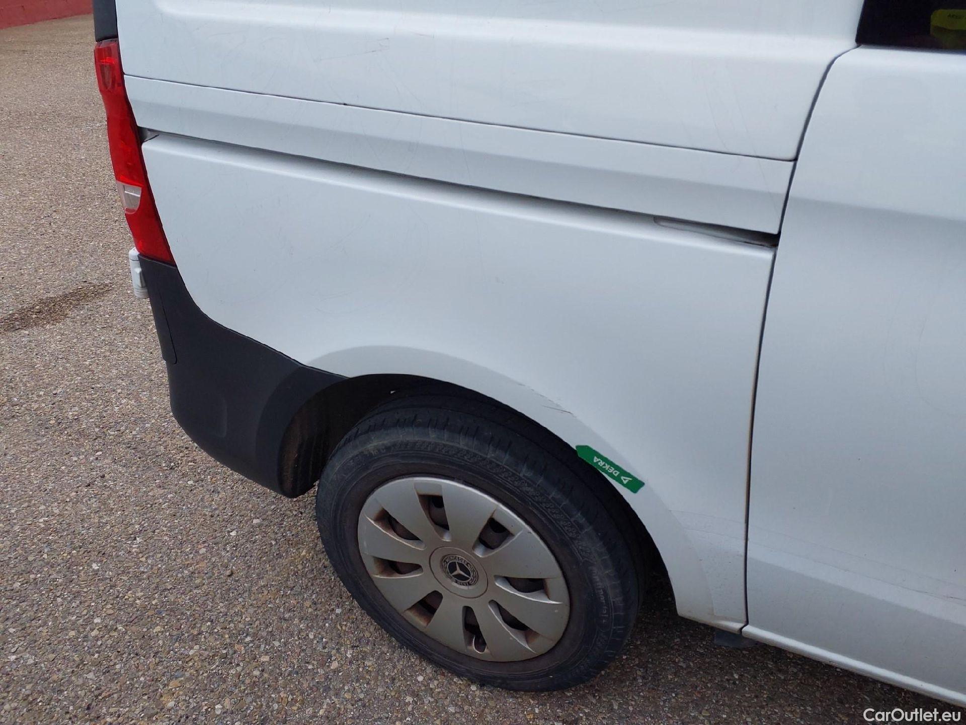  Mercedes  Vito MERCEDES-BENZ  / 2014 / 4P / furgón 110 CDI TD Mixto Compacta #10