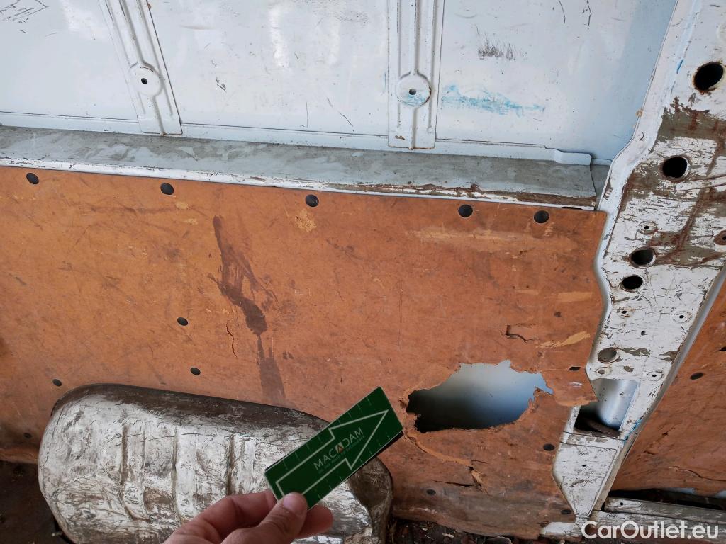  Nissan  NV400 NISSAN  / 2011 / 4P / furgón L2H2 3,5T 2.3dCi EU6 81kW FWD COMFORT #10